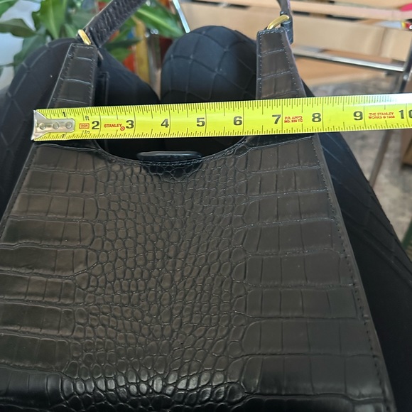 Most Wanted Shoulder Bag, Staud Sholder Bag vibes - Picture 4 of 8